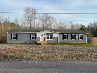 313 Salem Road, Mcminnville, TN 37110 - triple wide - in Mcminnville, TN