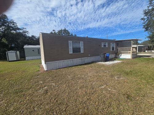 18118 N US Highway 41 Lot 37C - single wide - in Lutz, FL