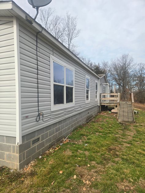 433 Busby Lane, Pineville, MO 64856 - triple wide - in Pineville, MO