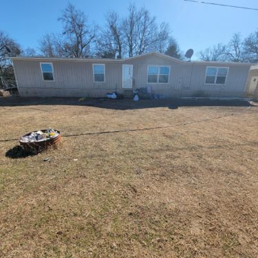 870331 S 3460 Rd, Chandler, OK 74834 - triple wide - in Chandler, OK