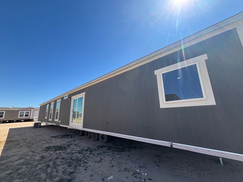 8100 Univerity Blvd - double wide - in Odessa, TX