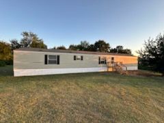 37502 Highway 19 - double wide - in Pauls Valley, OK