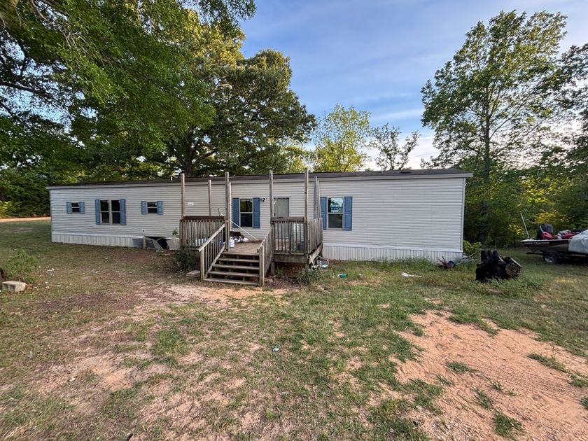 212 County Road 104 - double wide - in Prattville, AL