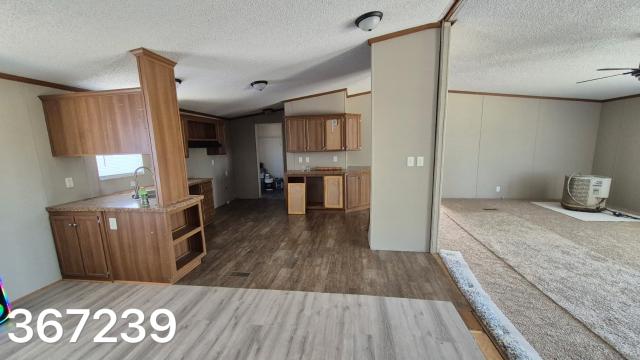 2009 Palm Harbor Double Wide - double wide - in Lytle, TX - photo 5 of 9