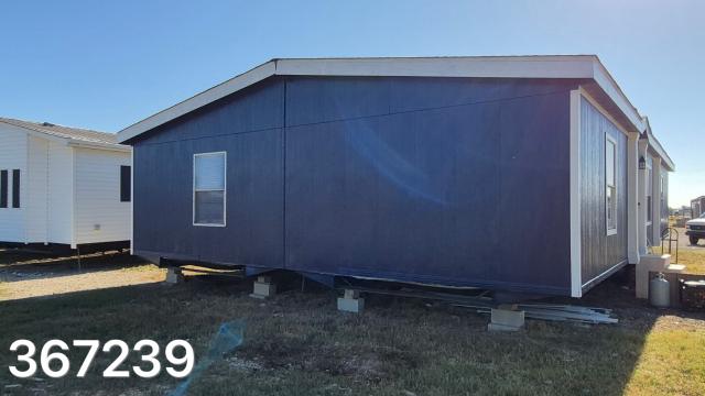 2009 Palm Harbor Double Wide - double wide - in Lytle, TX - photo 9 of 9