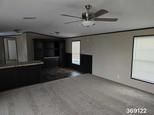 2016 Oak Creek Single Wide - single wide - in Victoria, TX - photo 1 of 11