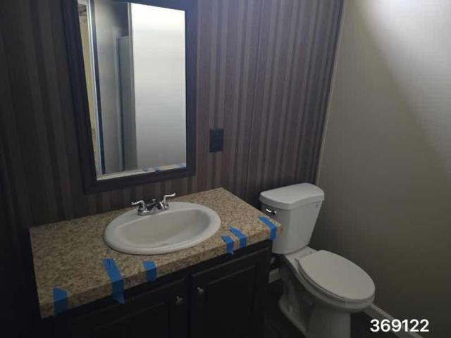 2016 Oak Creek Single Wide - single wide - in Victoria, TX - photo 5 of 11