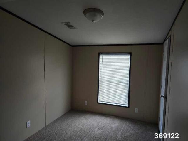 2016 Oak Creek Single Wide - single wide - in Victoria, TX - photo 9 of 11