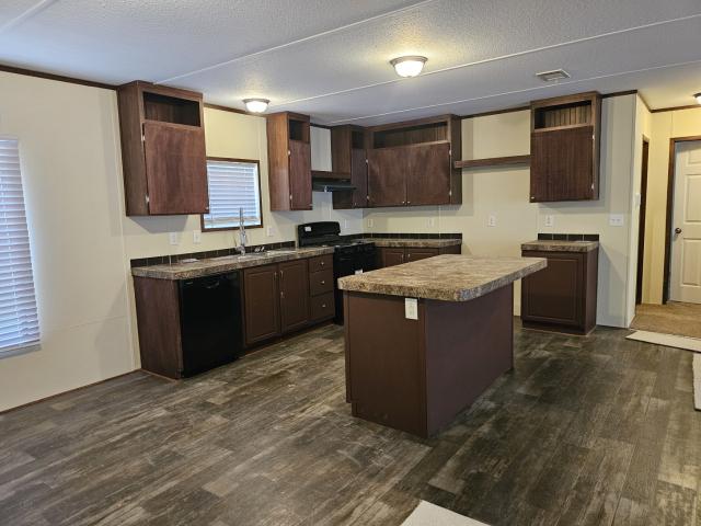 2016 Fleetwood Double Wide - double wide - in Kilgore, TX - photo 6 of 9