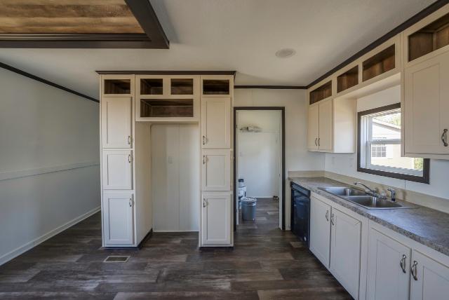 2017 Cavco Single Wide - single wide - in Waco, TX - photo 9 of 15