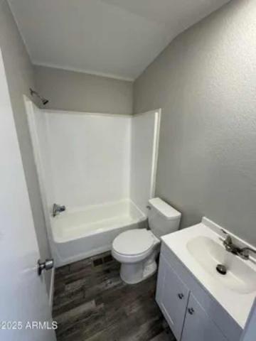 1997 Palm Harbor Single Wide - single wide - in Glendale, AZ - photo 15 of 15