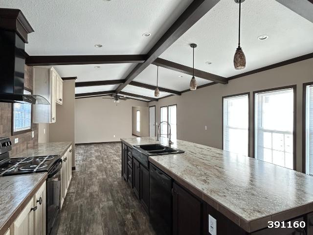 2018 Buccaneer Single Wide - single wide - in New Caney, TX - photo 5 of 15