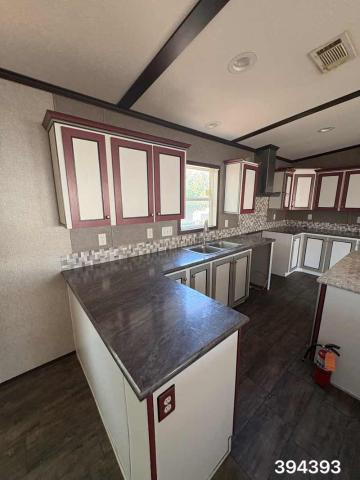 2018 Palm Harbor Double Wide - double wide - in Eunice, NM - photo 10 of 15