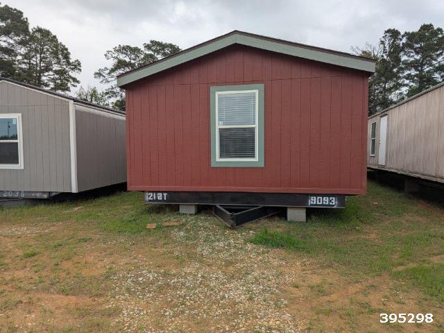 2015 Palm Harbor Single Wide - single wide - in Tyler, TX - photo 2 of 11