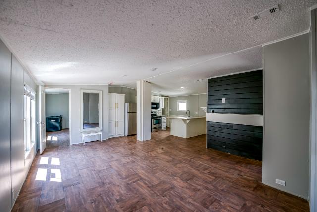 2019 Legacy Double Wide - double wide - in Splendora, TX - photo 4 of 15