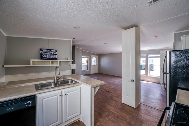 2019 Legacy Double Wide - double wide - in Splendora, TX - photo 7 of 15