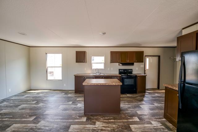 2017 Champion Double Wide - double wide - in Splendora, TX - photo 4 of 15