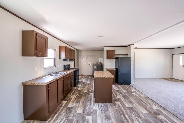 2017 Champion Double Wide - double wide - in Splendora, TX - photo 6 of 15
