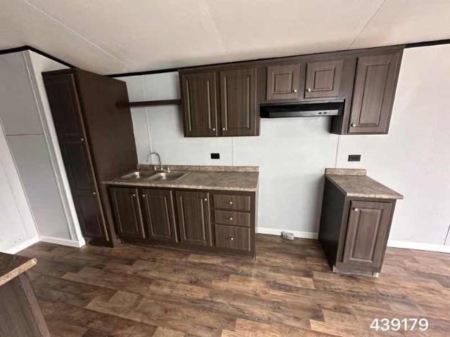2018 Legacy Single Wide - single wide - in San Antonio, TX - photo 3 of 8