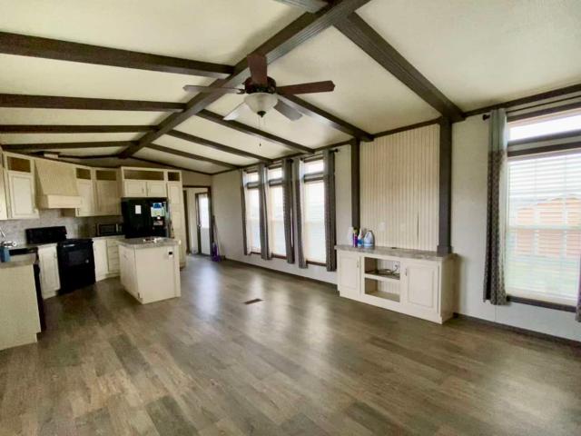 2019 Fleetwood Single Wide - single wide - in Angleton, TX - photo 11 of 15