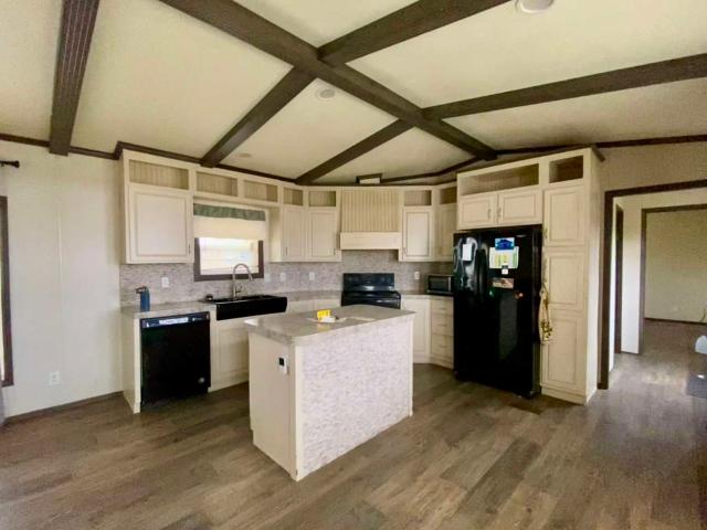 2019 Fleetwood Single Wide - single wide - in Angleton, TX - photo 15 of 15