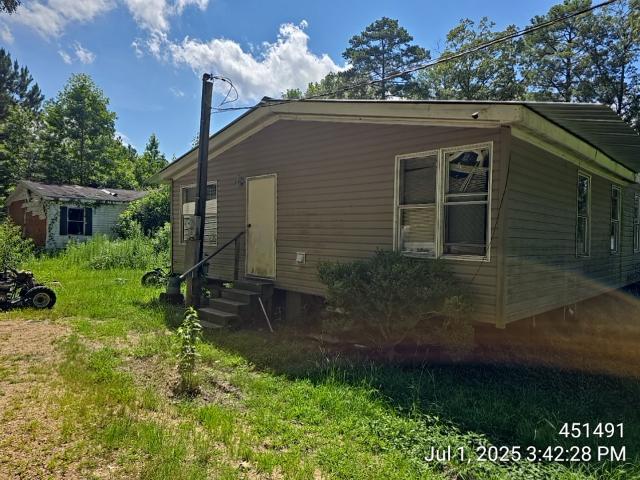 1997 Oakwood Double Wide - double wide - in Pine Bluff, AR - photo 1 of 2
