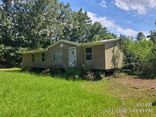 1997 Oakwood Double Wide - double wide - in Pine Bluff, AR - photo 2 of 2