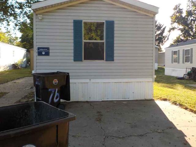 1997 Fleetwood Single Wide - single wide - in Jacksonville, IL - photo 2 of 15