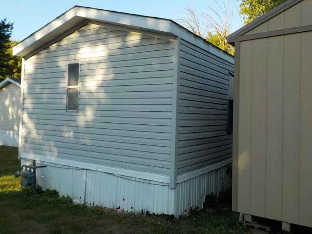 1997 Fleetwood Single Wide - single wide - in Jacksonville, IL - photo 6 of 15