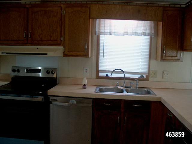 1990 Patriot Double Wide - double wide - in Temperance, MI - photo 11 of 15