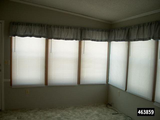 1990 Patriot Double Wide - double wide - in Temperance, MI - photo 12 of 15
