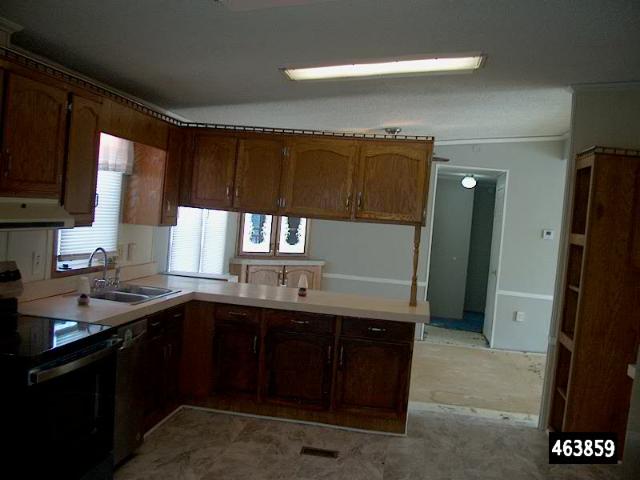 1990 Patriot Double Wide - double wide - in Temperance, MI - photo 13 of 15