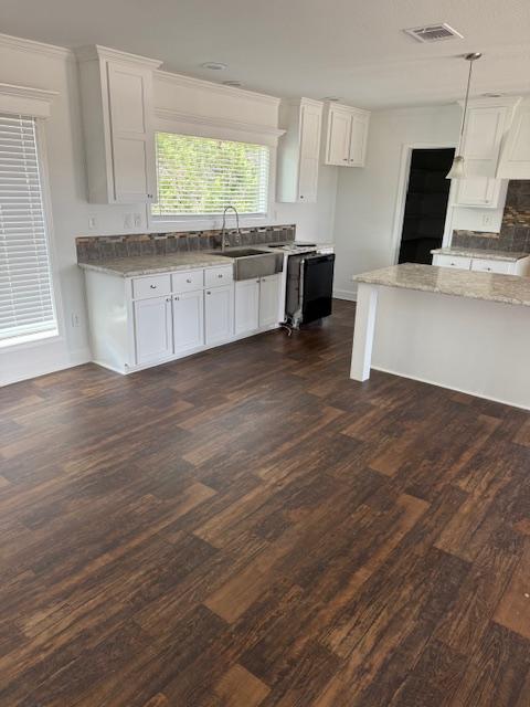 2020 Oak Creek Double Wide - double wide - in Bandera, TX - photo 3 of 15