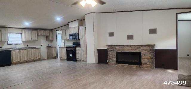 2020 Legacy Double Wide - double wide - in Seagoville, TX - photo 5 of 15