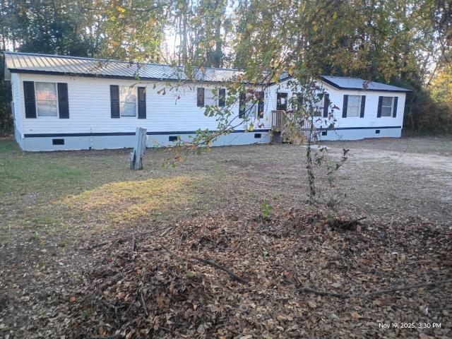 1999 Redman Double Wide - double wide - in Orangeburg, SC - photo 1 of 15