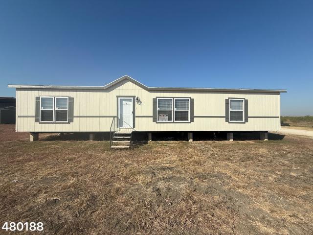 2021 Fleetwood Double Wide - double wide - in Dale, TX - photo 1 of 14