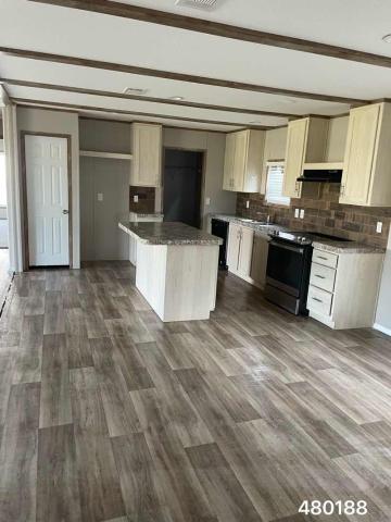 2021 Fleetwood Double Wide - double wide - in Dale, TX - photo 2 of 14