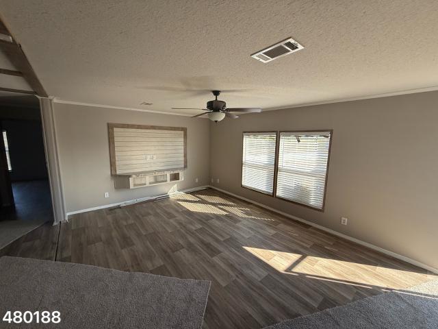 2021 Fleetwood Double Wide - double wide - in Dale, TX - photo 13 of 14