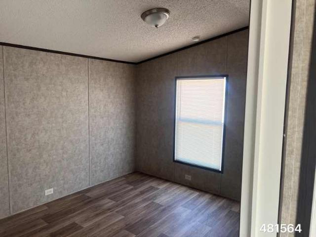 2020 Legacy Single Wide - single wide - in Elmendorf, TX - photo 4 of 15