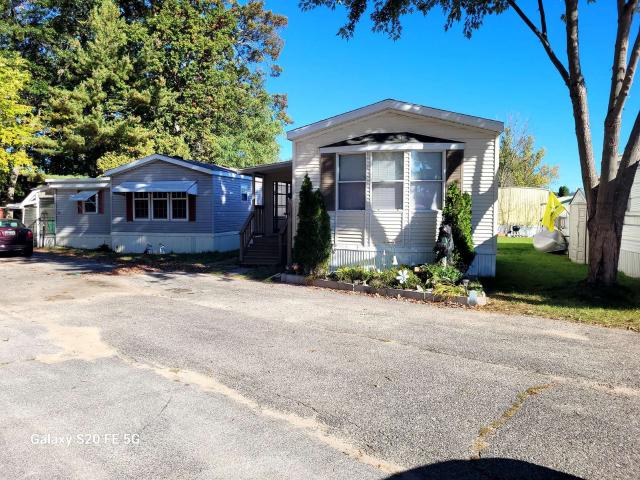 2005 Century Single Wide - single wide - in Manistee, MI - photo 1 of 13