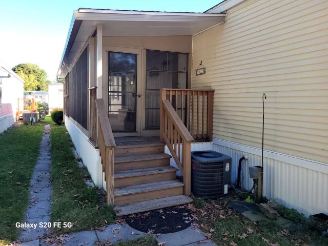 2005 Century Single Wide - single wide - in Manistee, MI - photo 3 of 13