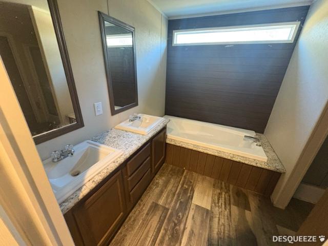 2021 Oak Creek Single Wide - single wide - in Houston, TX - photo 5 of 5
