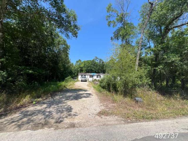 2001 Champion Double Wide - double wide - in Vidor, TX - photo 3 of 11