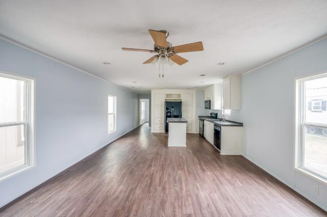 2017 Clayton Single Wide - single wide - in Splendora, TX - photo 4 of 15