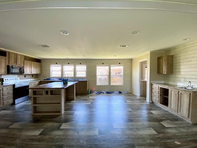 2020 Oak Creek Double Wide - double wide - in Alvin, TX - photo 12 of 15