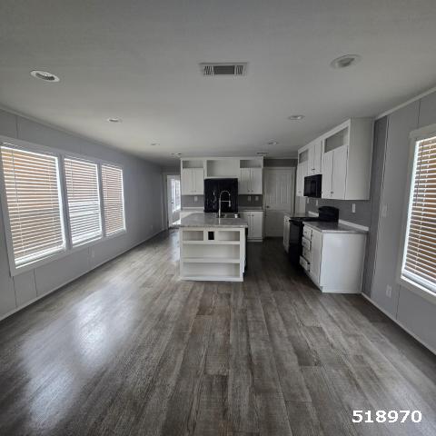2021 Oak Creek Single Wide - single wide - in Splendora, TX - photo 2 of 15