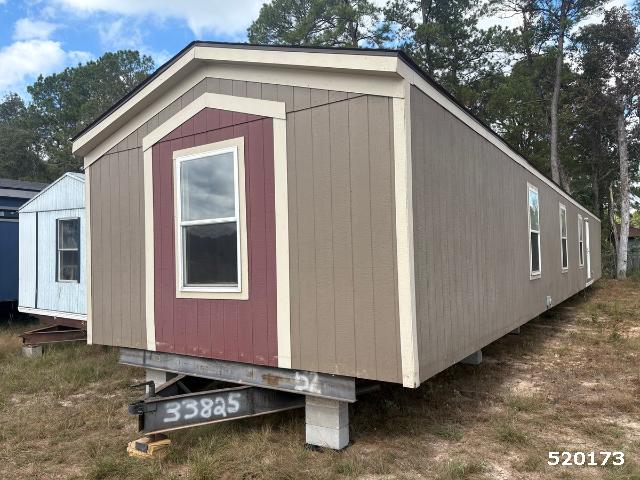 2021 Oak Creek Single Wide - single wide - in Cleveland, TX - photo 3 of 9
