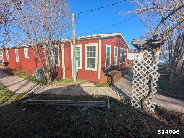 1997 Hbos Double Wide - double wide - in Denton, TX - photo 11 of 15