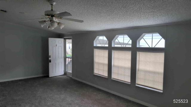 1999 Cres Double Wide - double wide - in Lakeland, FL - photo 6 of 15