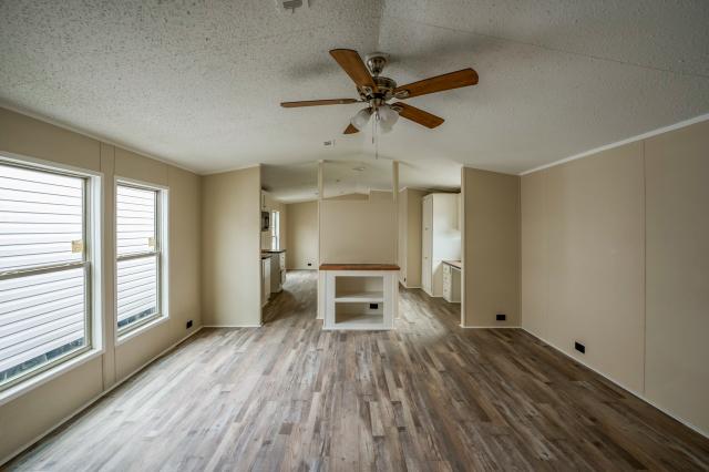 2019 Legacy Single Wide - single wide - in Splendora, TX - photo 2 of 15